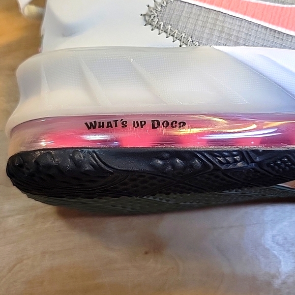 Nike Lebron 18 x Space Jam Bugs vs Marvin Shoes - Picture 7 of 10